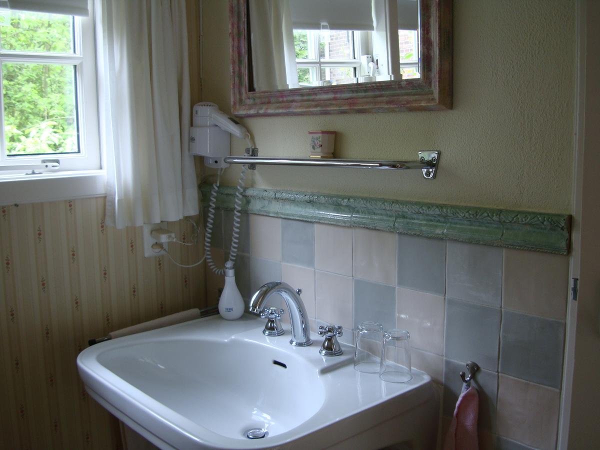 B&B Hotel California Wichmond Extérieur photo